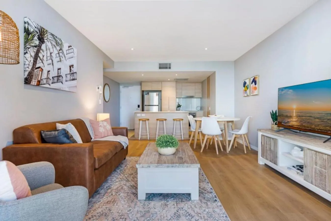 Broadbeach Ocean View Apartment Wifi Parking Gold Coast Australia