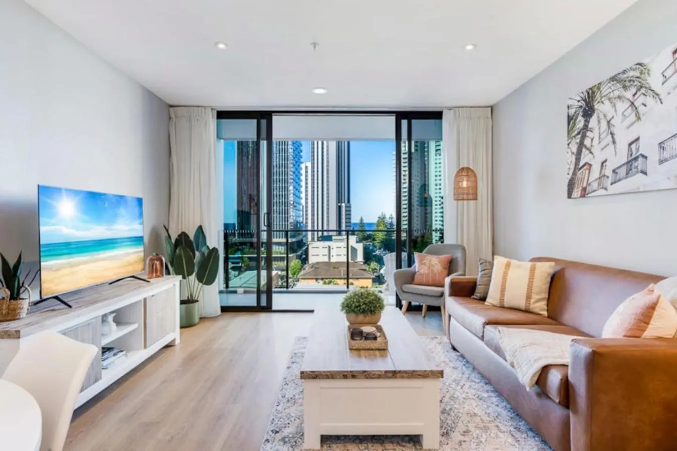 Broadbeach Ocean View Apartment Wifi Parking Gold Coast
